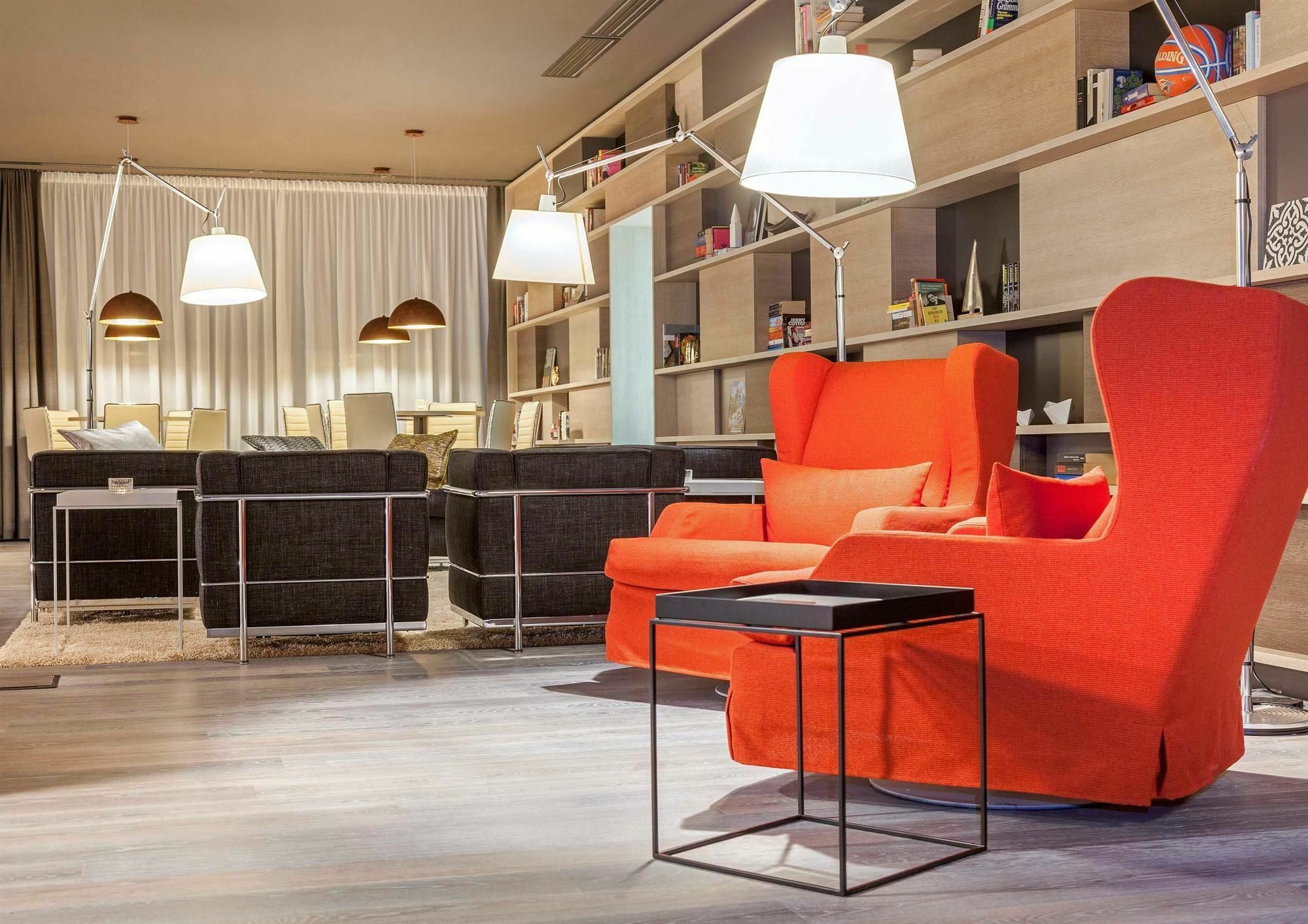Living Frankfurt 4* Frankfurt am Main