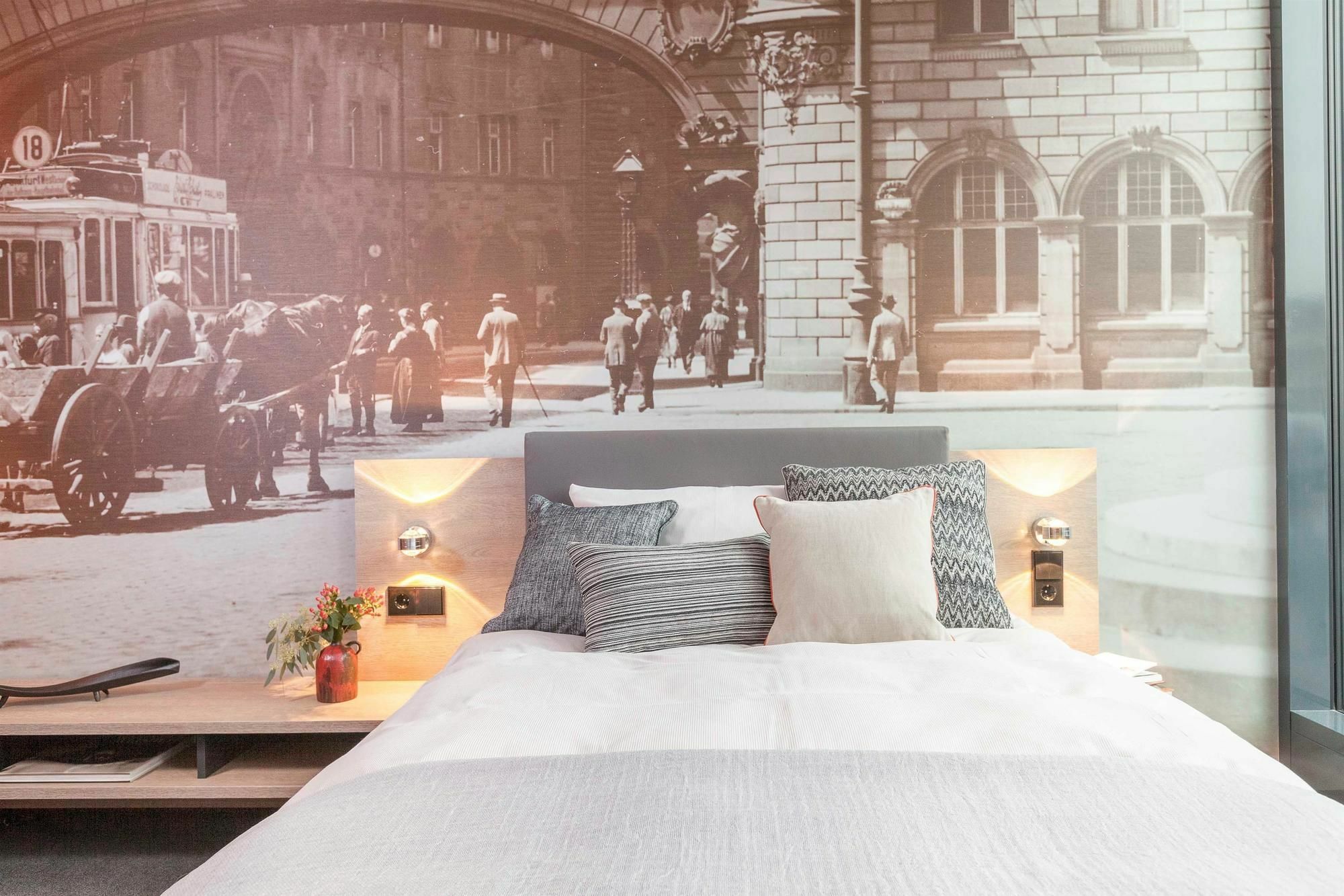Living Frankfurt 4*