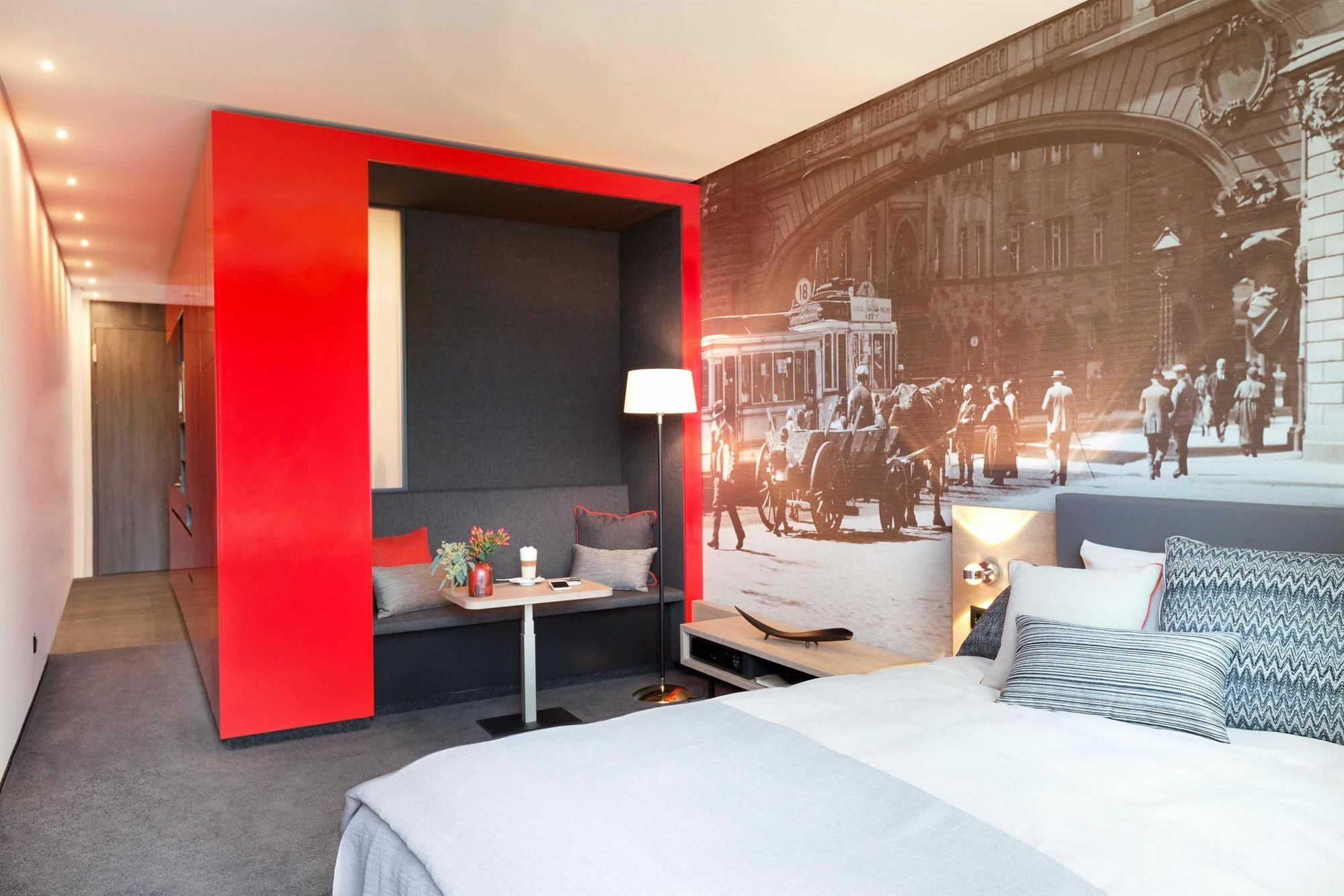 Living Frankfurt 4*